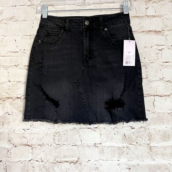 Wild Fable denim mini skirt distressed - Picture 1 of 5
